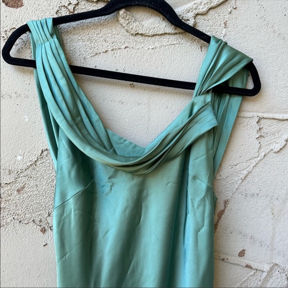 Fame Partners Francois Drape Gown - Picture 6 of 14